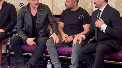 ما فعله الفنان باسل خياط و قيس الشيخ نجيب في عزاء والد قصي خولي بدبي يحزن الجميع والجمهور معجب بتصرفهم