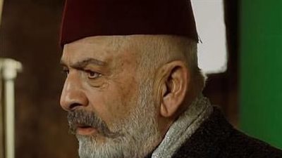 انطلق إلى عالم التمثيل بعد دراسته في كلية الفنون الجميلة، متزوج من خارج الوسط الفني، كما أن ابنته فنانة.. 10 معلومان عن الفنان سلوم حداد الذي أبدع في العديد من الأدوار